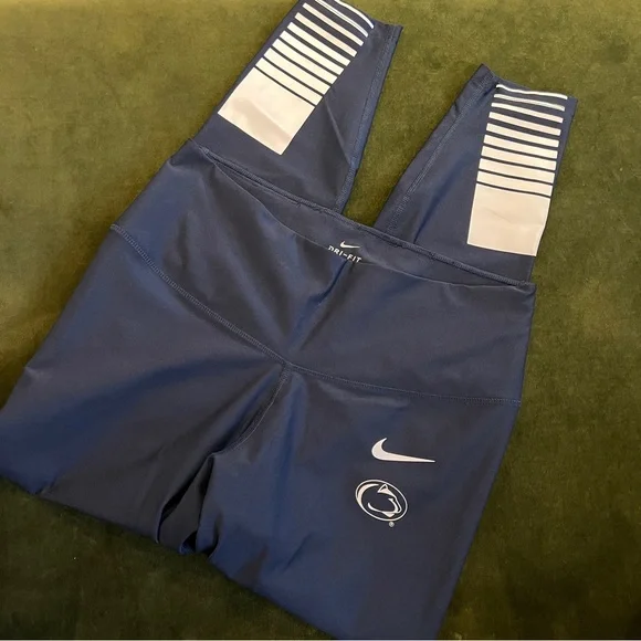 Penn State Dri Fit Nike Leggings - Picture 1 of 4